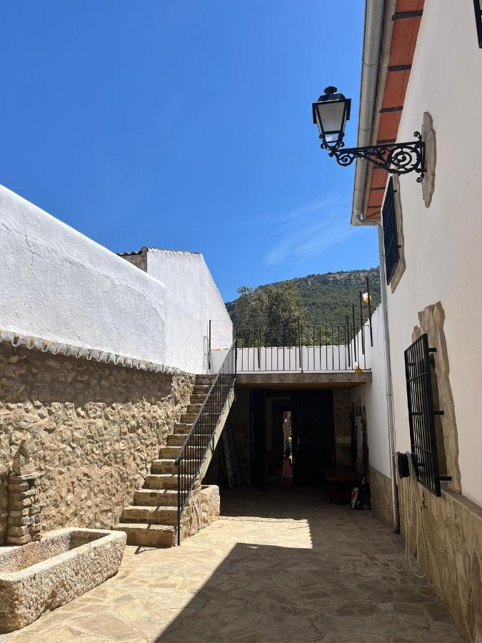 Вилла Cortijo Borreguero Вильянуэва-дель-Трабуко Экстерьер фото