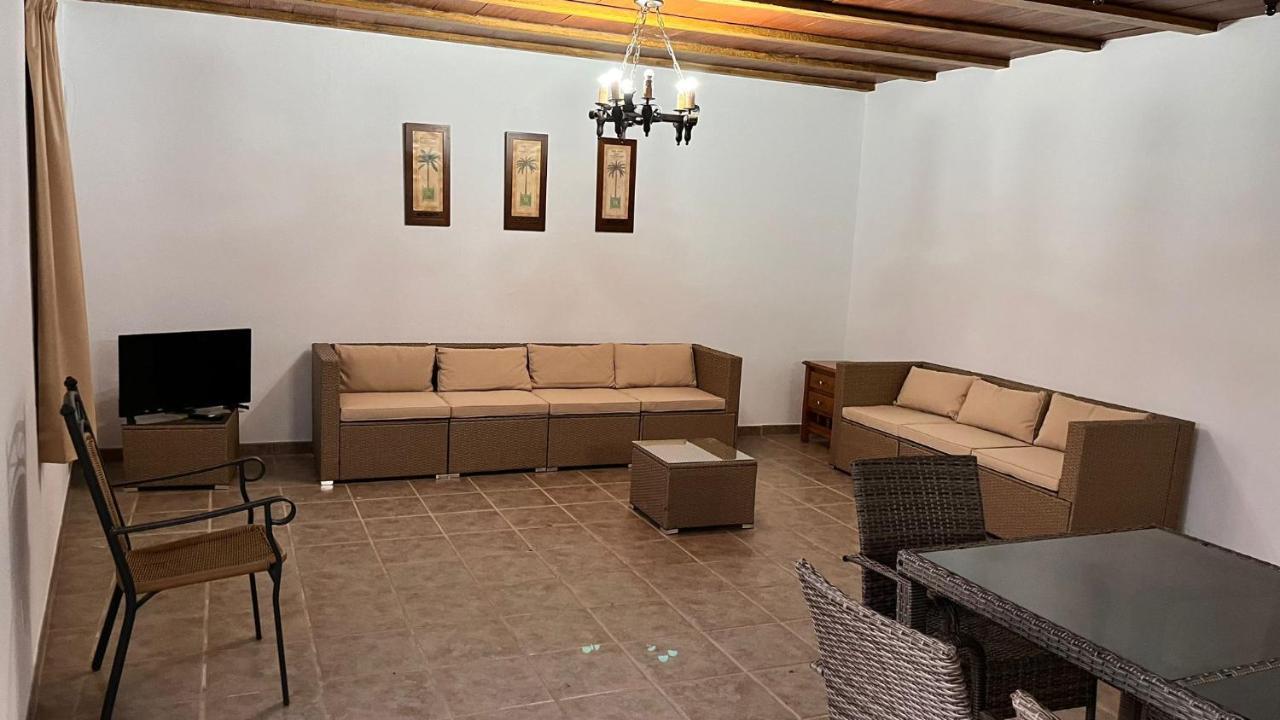 Вилла Cortijo Borreguero Вильянуэва-дель-Трабуко Экстерьер фото